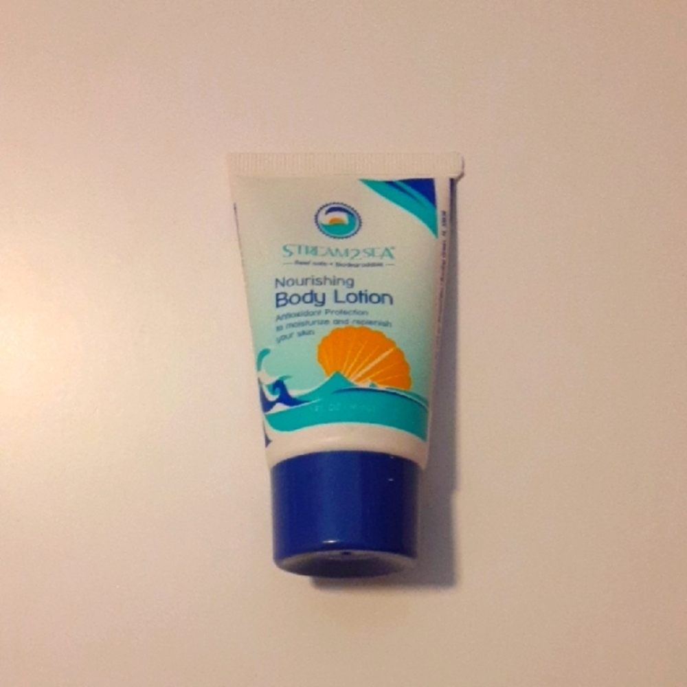 FREE WITH BUNDLE! - Stream2Sea Nourishing Body Lotion